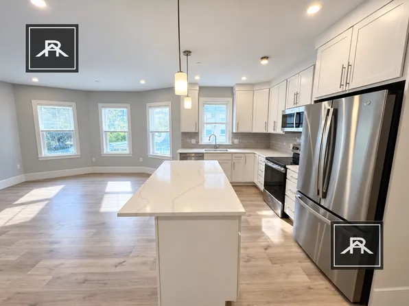 9 Holton St Floor 2, Allston, MA 02134