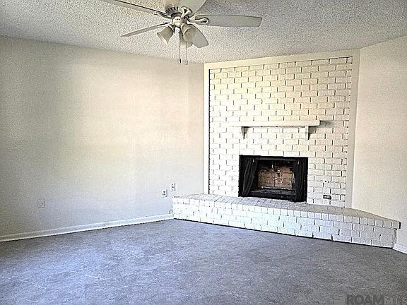2nd image of 8566 Justin Ave