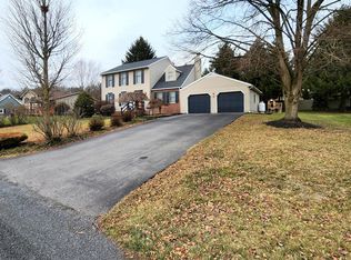 14 Lost Creek Dr, Selinsgrove, PA 17870