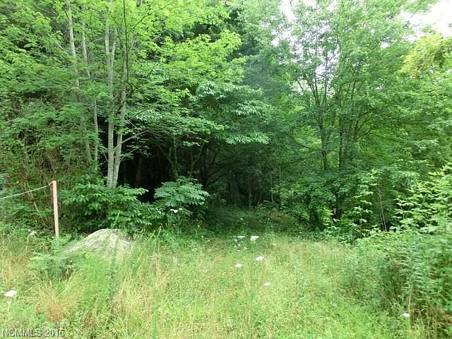1st image of 99999 Hemlock Ln