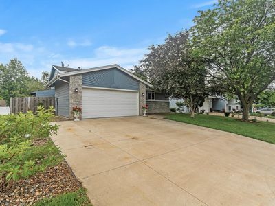 13475 Glenhurst Ave, Savage, MN, 55378