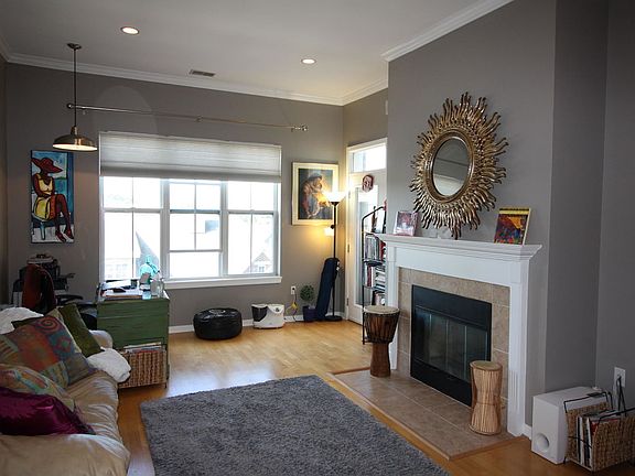 2nd image of 3862 S Lake Dr Unit 405