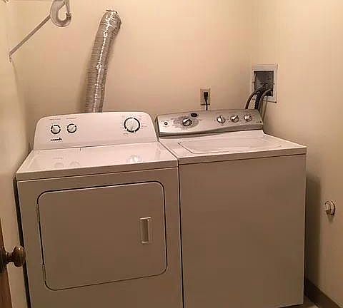 5th image of 4321 Ambler Cir #7