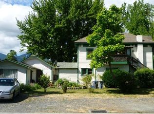 101 W Main St, Talent, OR 97540