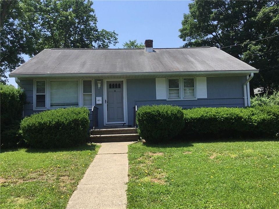 2nd image of 144 Dayton Ave