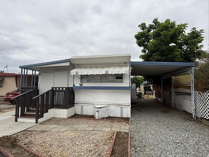 1st image of 1602 W Acacia Ave #20