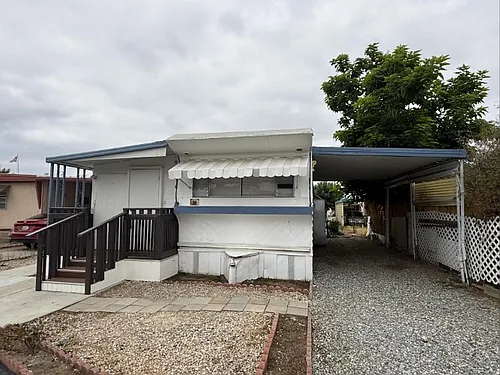 1602 W Acacia Ave #20 Photo 1