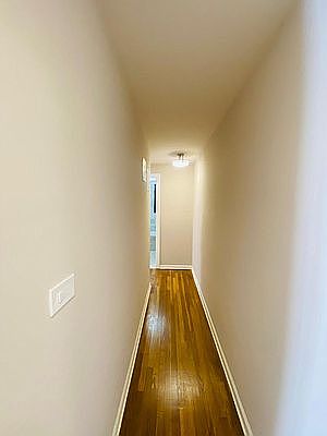 4th image of 530 W 236th St #2T