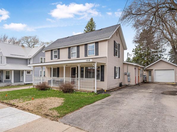 108 Dennis St, Kingsley, MI 49649