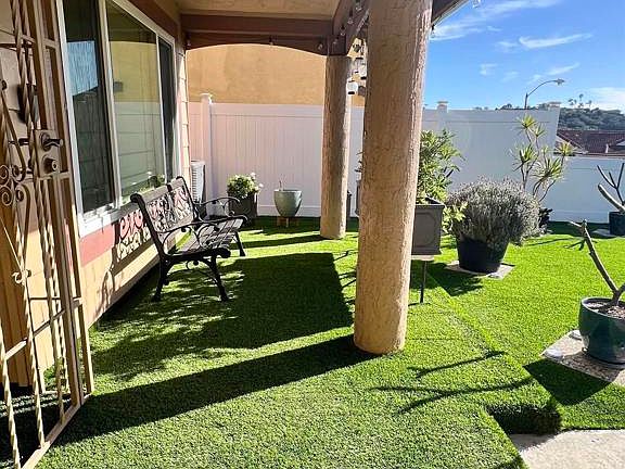 4th image of 1735 Plaza Crest Ridge Rd