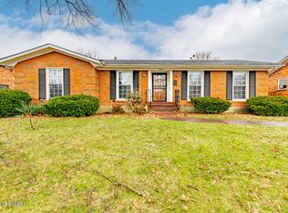 5418 Sunnybrook Dr, Louisville, KY