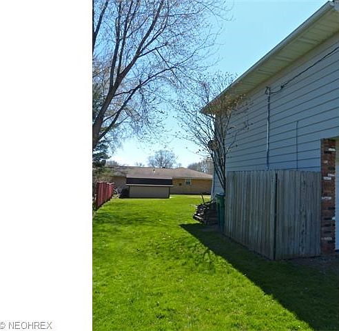 2nd image of 8006 Munson Rd