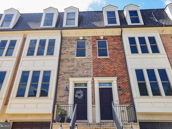 2188 Half Moon Pl NE