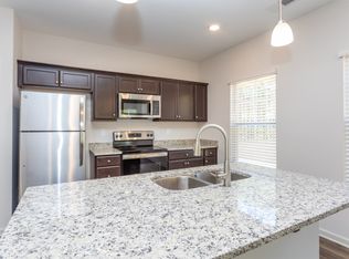 210 Grove Cir APT 303, Lillington, NC 27546