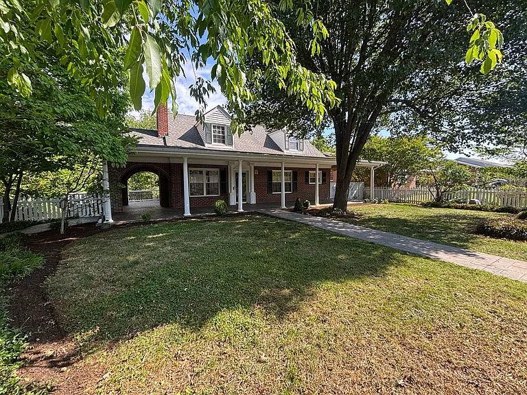3479 Overbrook Dr — Photo 92