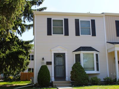 1201 Miniature Ct, Rochester, MI, 48307