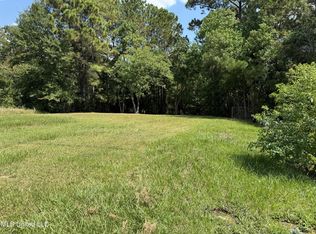 6600 April Bayou Dr, Biloxi, MS 39532