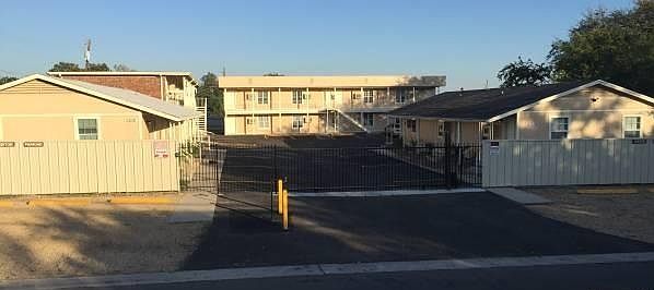 1st image of 1206 Bundrant Dr APT 11