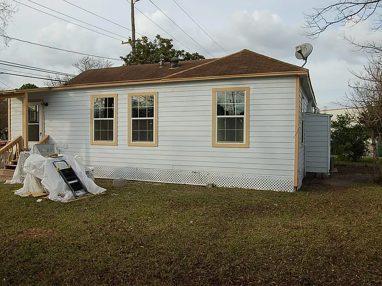 7304 Kinney St — Photo 20