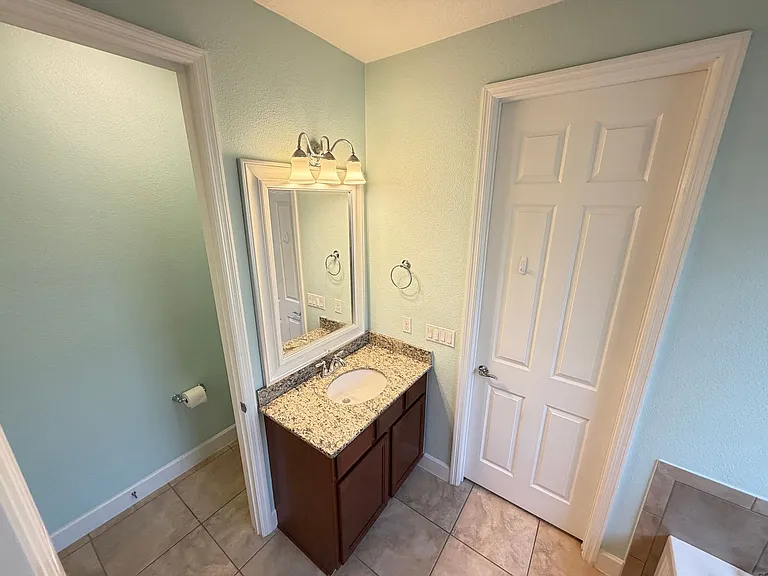 11867 Padua Ln — Photo 39