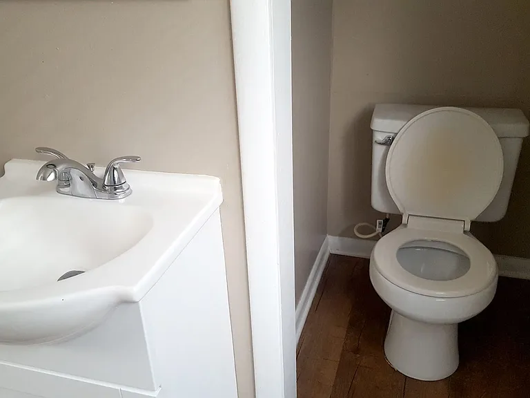 2158 Ulen Ln — Photo 7