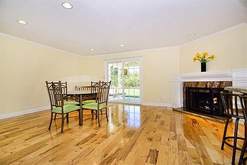 4th image of 24377 Hartland St
