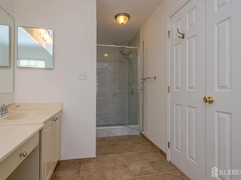 71 Manley Rd — Photo 21