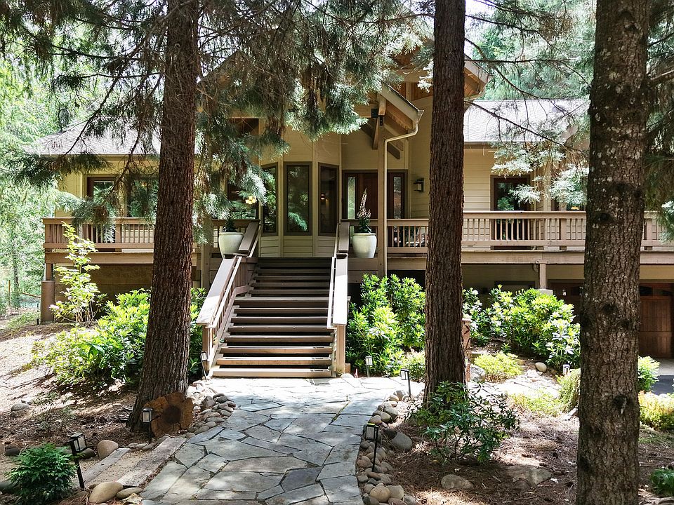 1st image of 38 Meadow Ln