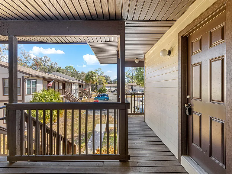 15203 Sandalwood Dr #203 — Photo 5