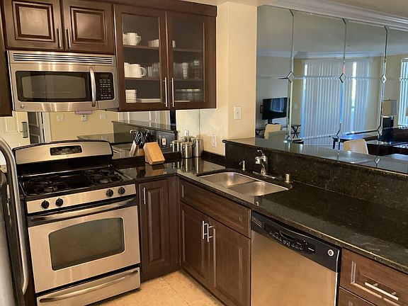 4th image of 260 E Flamingo Rd #319-1