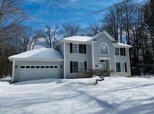 3418 Stag Ln, Tobyhanna, PA 18466