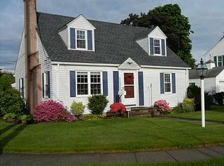 217 Ausdale Rd, Cranston, RI 02910