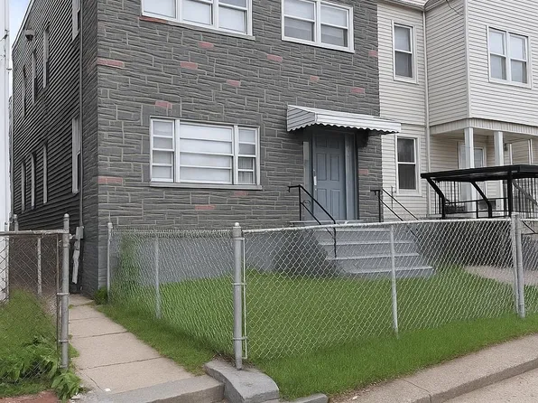 92 Warner Avenue image 16 of 16