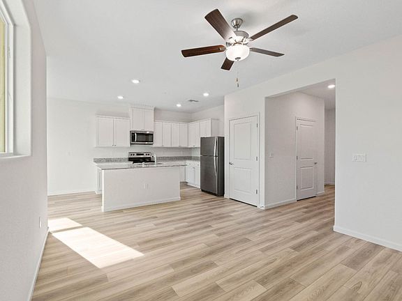 4th image of 2270 Espana Lane