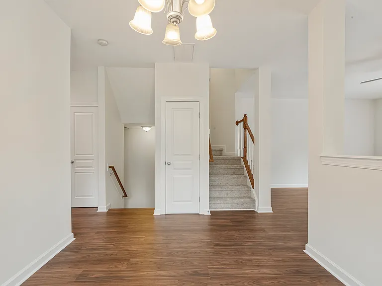 5053 Cary Glen Blvd — Photo 22