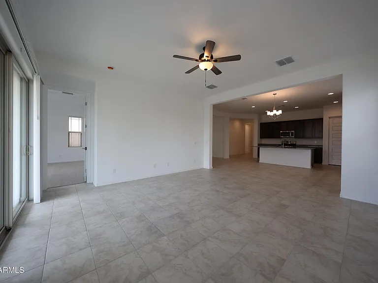 7683 W Smoketree Dr — Photo 6