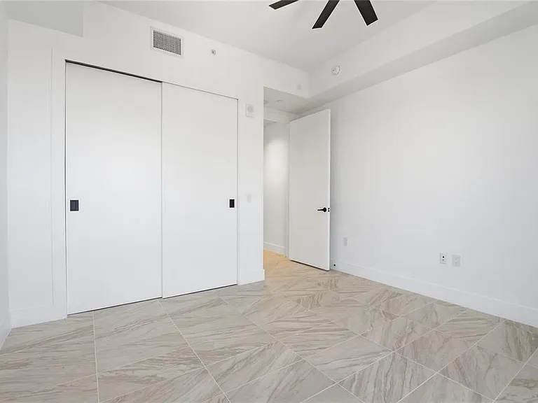 777 3rd Ave N #1202 — Photo 30
