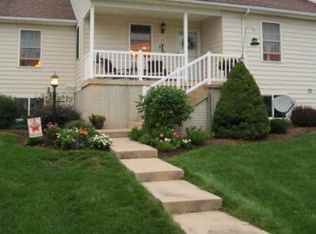 62 Fairway Dr, Mount Vernon, OH 43050