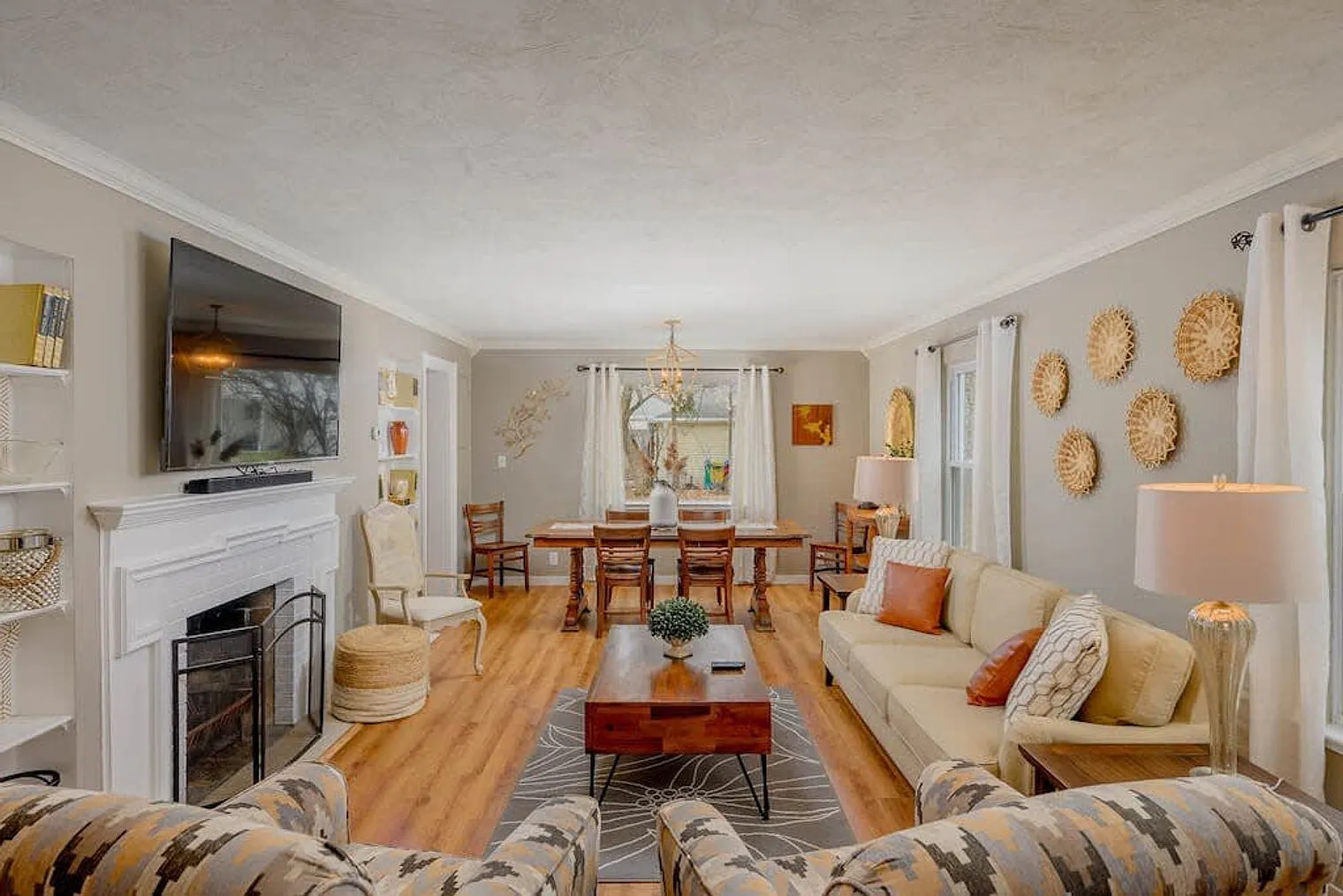 4 bed, 2.0 bath, 1840 sqft, $13,500 — Photo 1