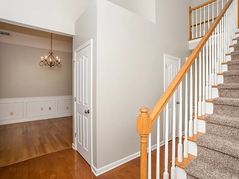 479 Haven Ridge Dr — Photo 3