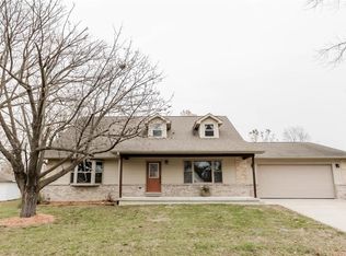 205 S Walnut St, Freeburg, IL 62243