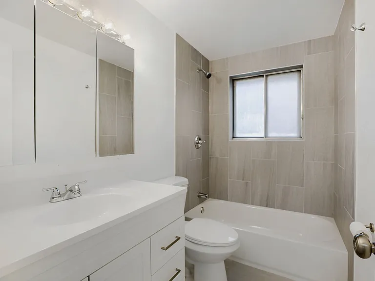 375 Depew St — Photo 20