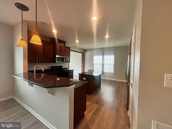 4th image of 106 Jackie Dr