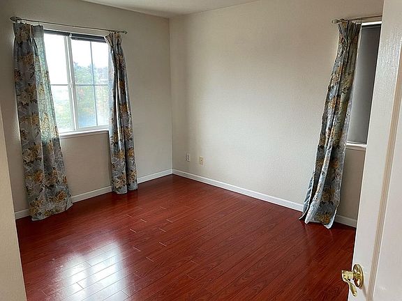 5th image of 34349 Torrey Pine Ln