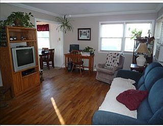 1st image of 1833 Sunrise St