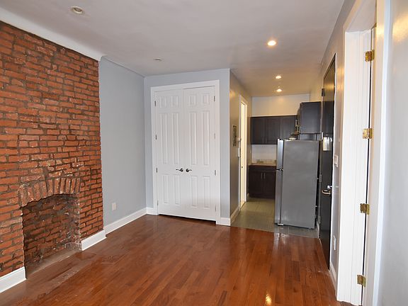 3rd image of 72 Rogers Ave #2B