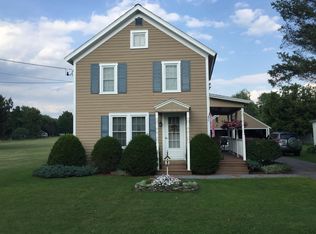 8 Parsons St, Earlville, NY 13332