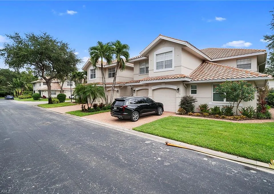 3420 Ballybridge Cir #201