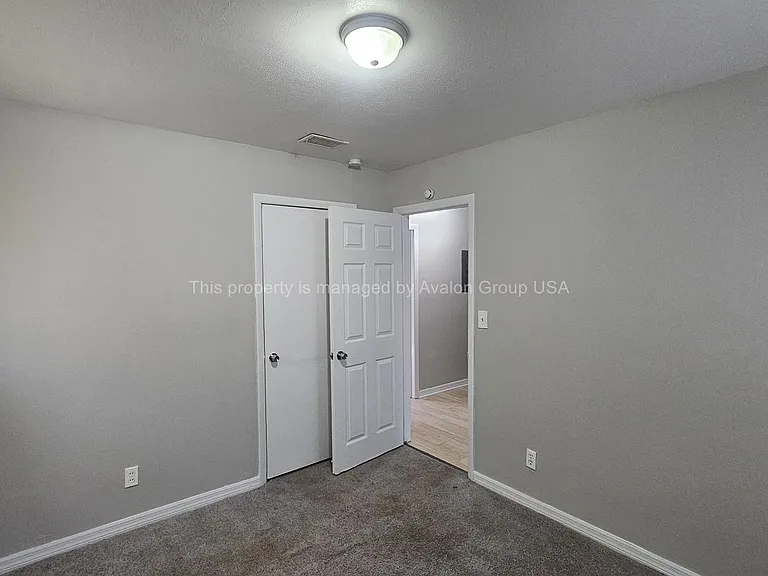6809 Miss Muffet Ln S — Photo 19