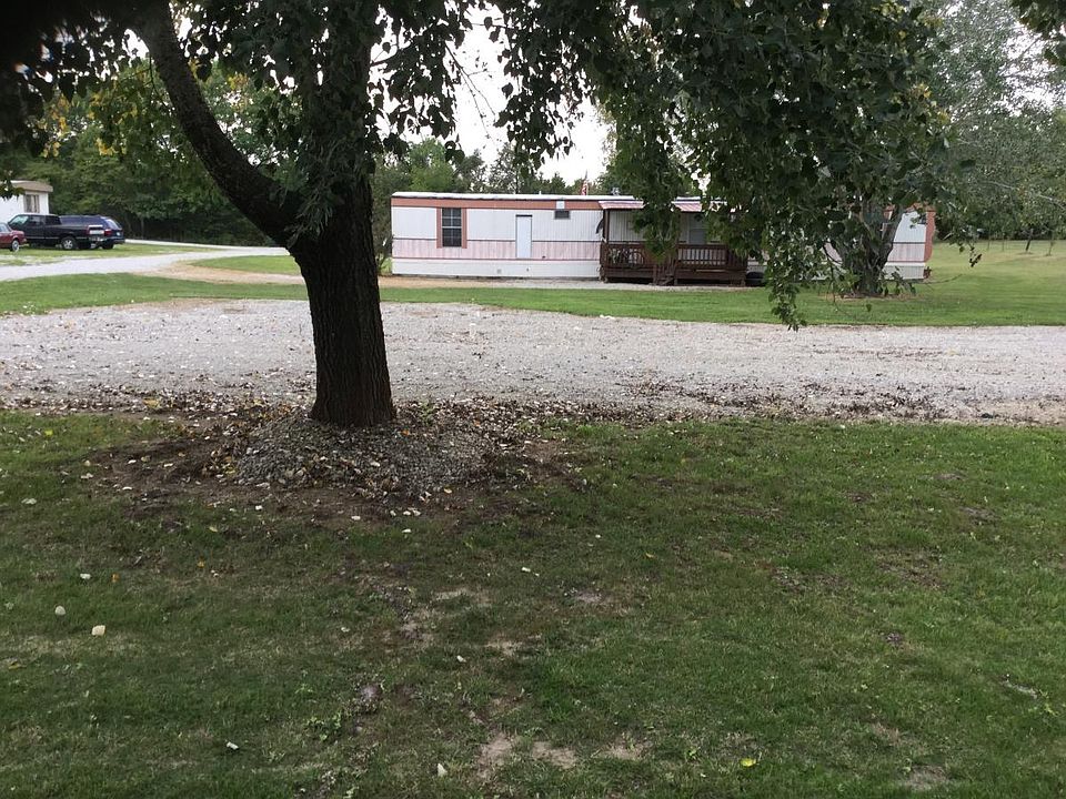 1st image of 16341 Laura Ln